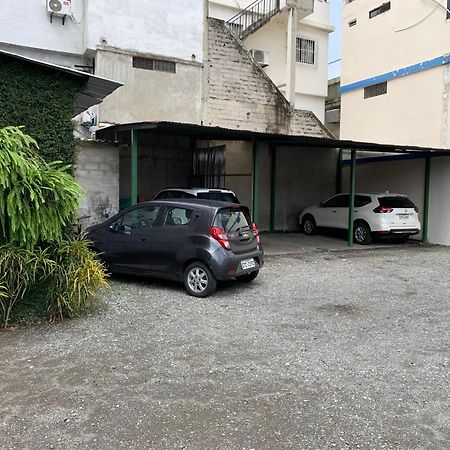 Hotel Murali - Cerca Del Aeropuerto De Guayaquil Exteriör bild