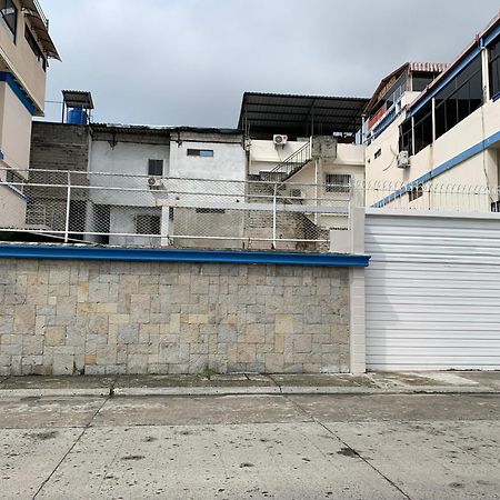 Hotel Murali - Cerca Del Aeropuerto De Guayaquil Exteriör bild