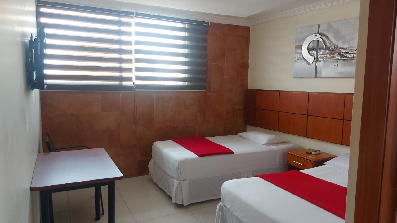 Hotel Murali - Cerca Del Aeropuerto De Guayaquil Exteriör bild