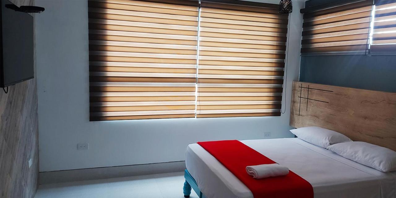 Hotel Murali - Cerca Del Aeropuerto De Guayaquil Exteriör bild