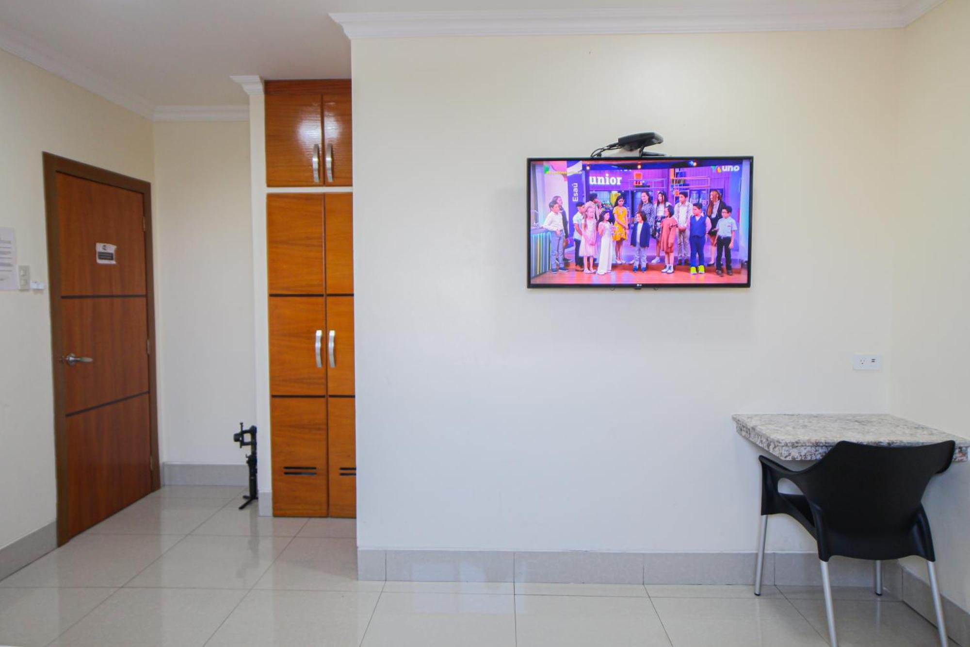 Hotel Murali - Cerca Del Aeropuerto De Guayaquil Exteriör bild