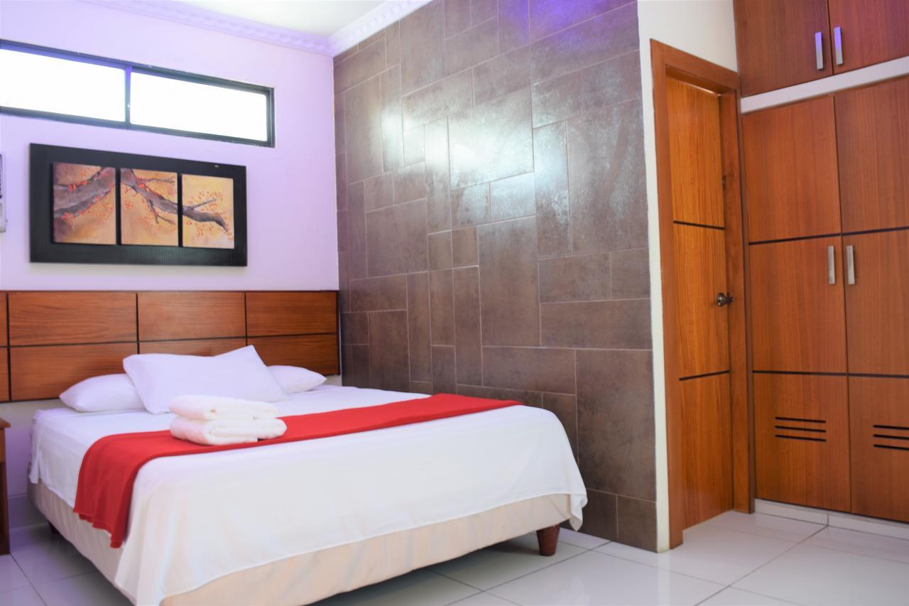Hotel Murali - Cerca Del Aeropuerto De Guayaquil Exteriör bild